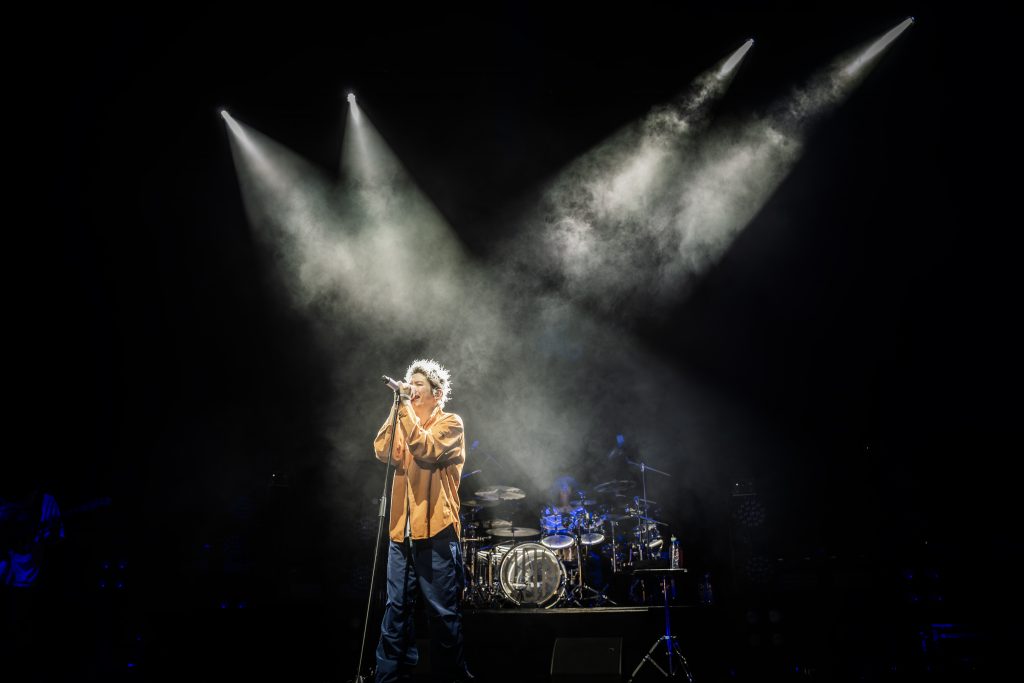 One Ok Rock, Alvaro Carlier
