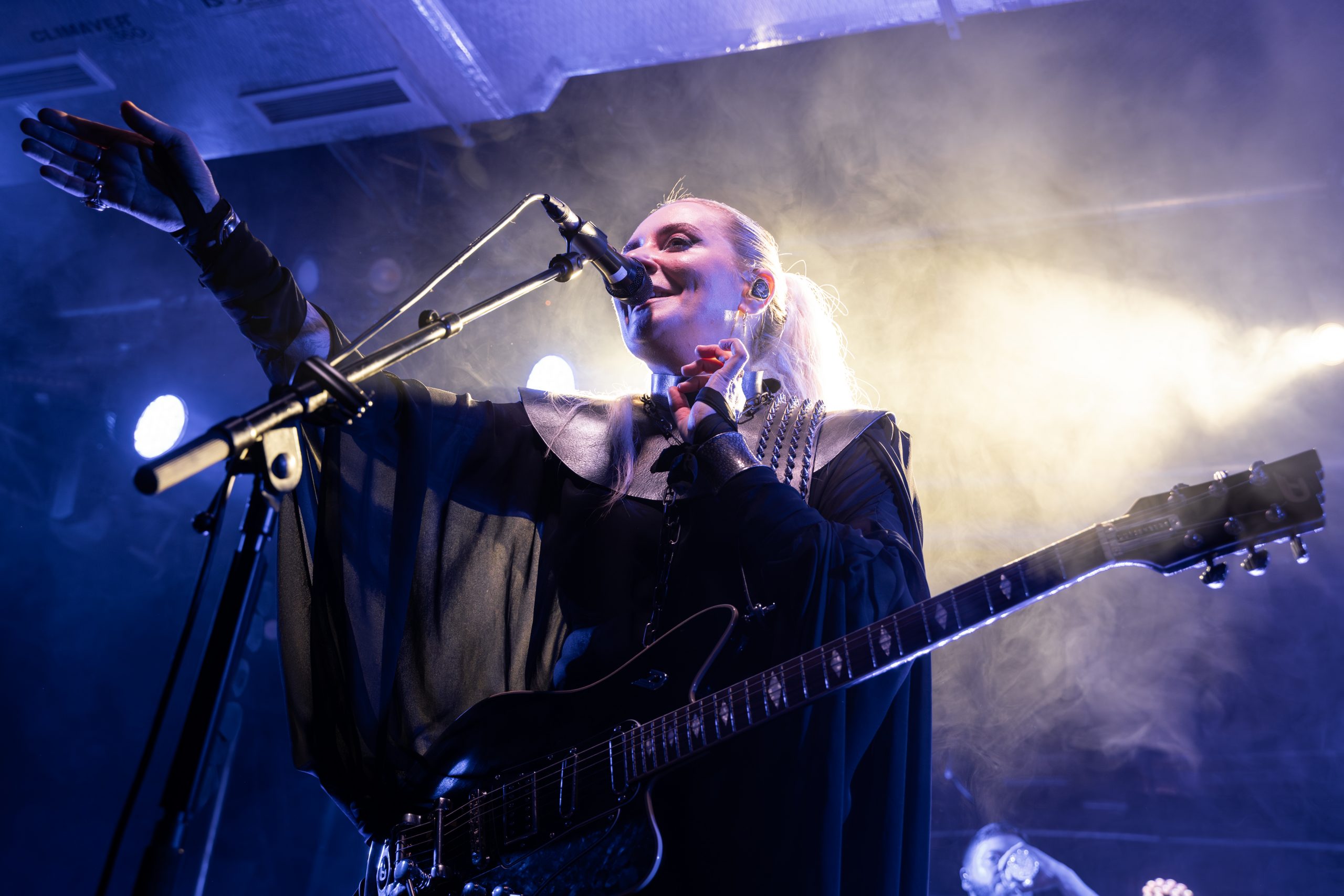 Eivør hechiza Madrid: una noche de misticismo nórdico y emociones a flor de piel en la sala Mon Live
