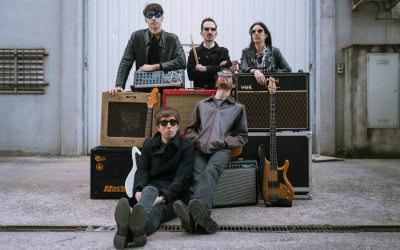 Minibús Intergalàctic superan el rock psicodélico y las expectativas con Moviment Oscil.lant Polinòmic y=1/x, un disco sobre la paradoja de estar vivos