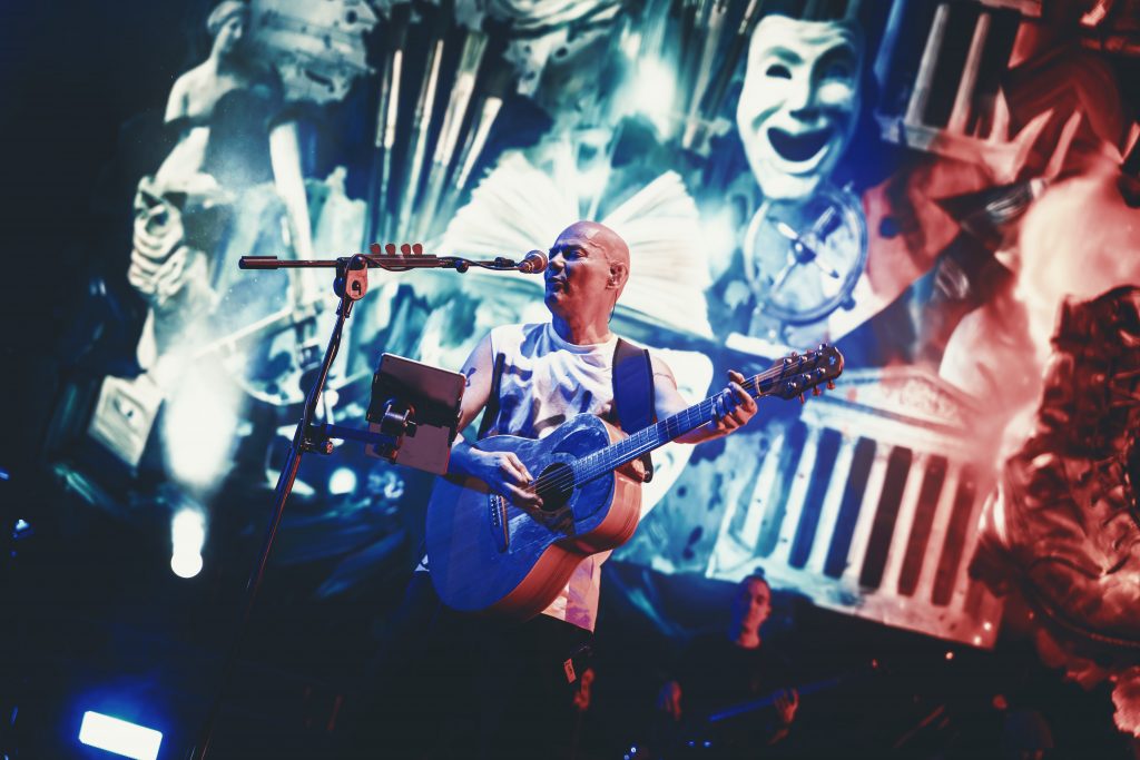 Alvaro Carlier, Celtas Cortos