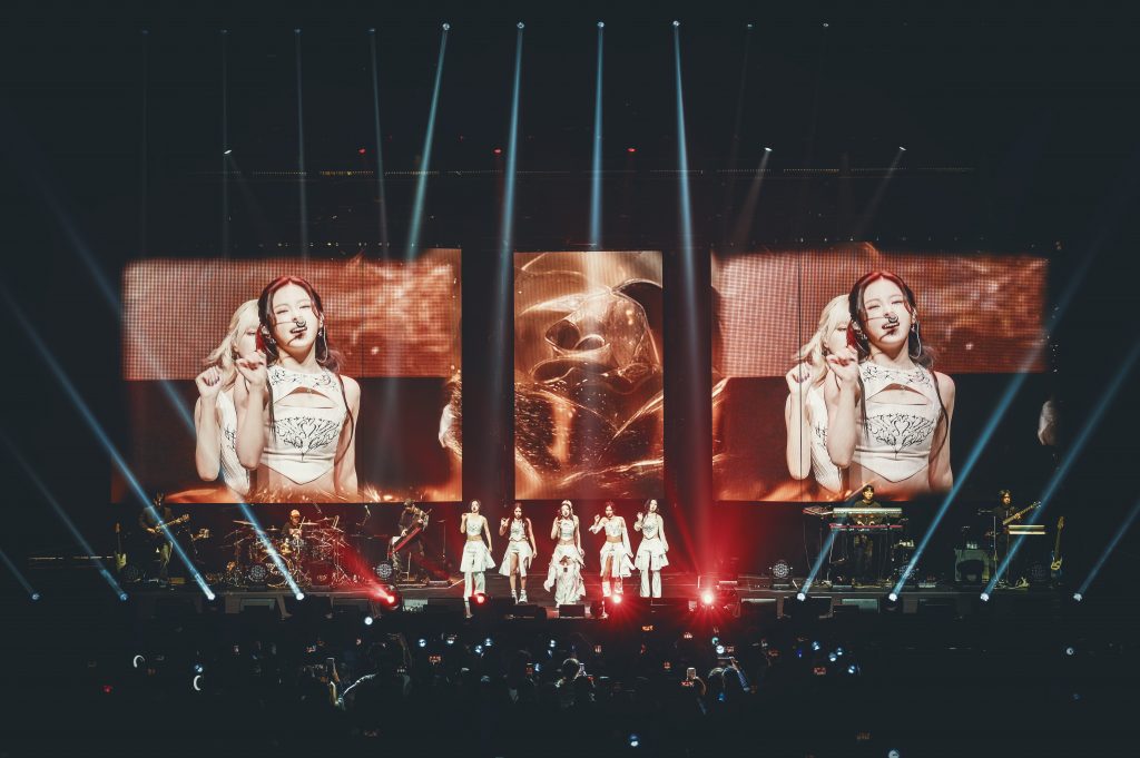 Alvaro Carlier, NMIXX