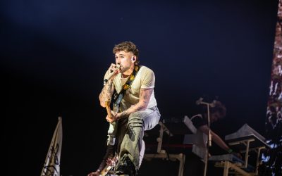 Dani Fernández: 13.000 almas, una caída y un concierto que no se rinde en el Roig Arena