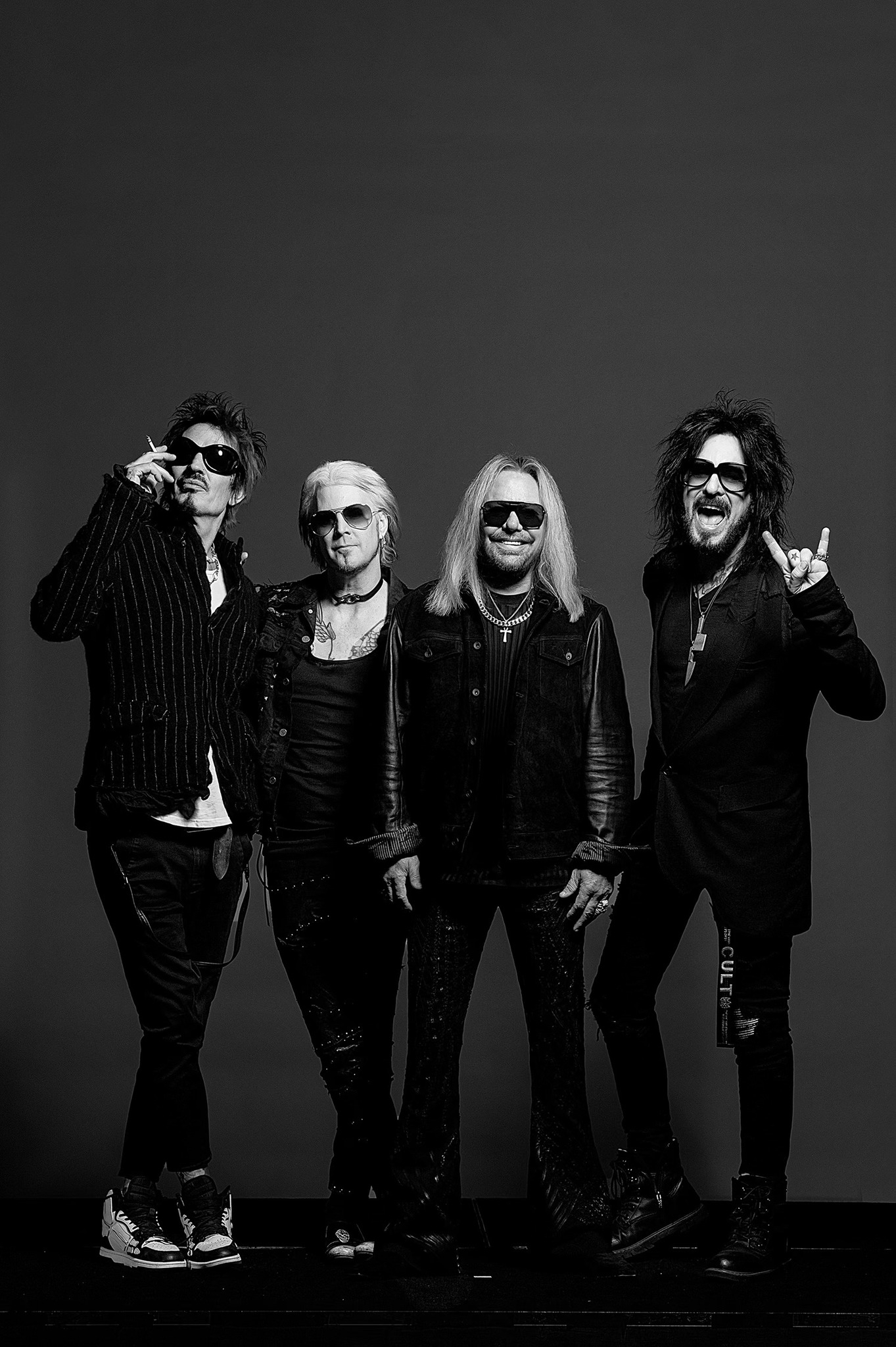 Mötley Crüe -la mítica banda de Rock americana- revisa su discografía desde el principio en ‘From The Begining’