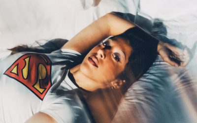 ADMIRE presenta su nuevo single «Superman» y estrena documental en el IN-EDIT