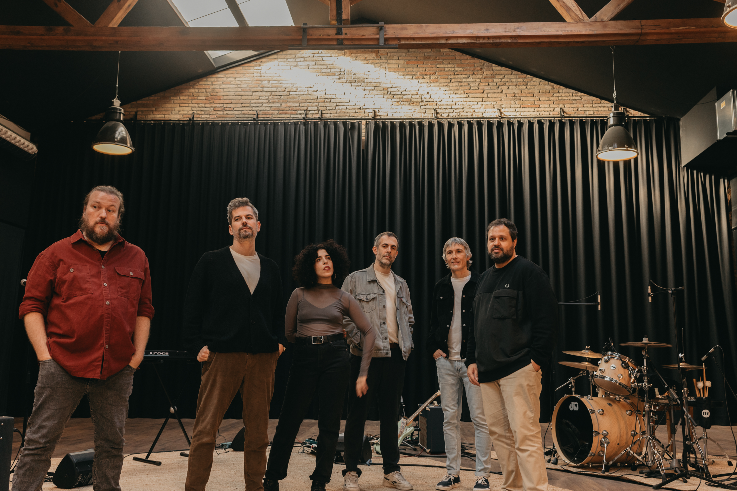 Últim Cavall comparten el mini-documental con canciones grabadas en directo con el que celebran sus diez años de trayectoria