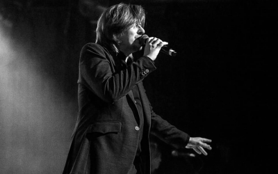 Nacho Vegas hace vibrar Sevilla con sus “Vidas Semipreciosas”