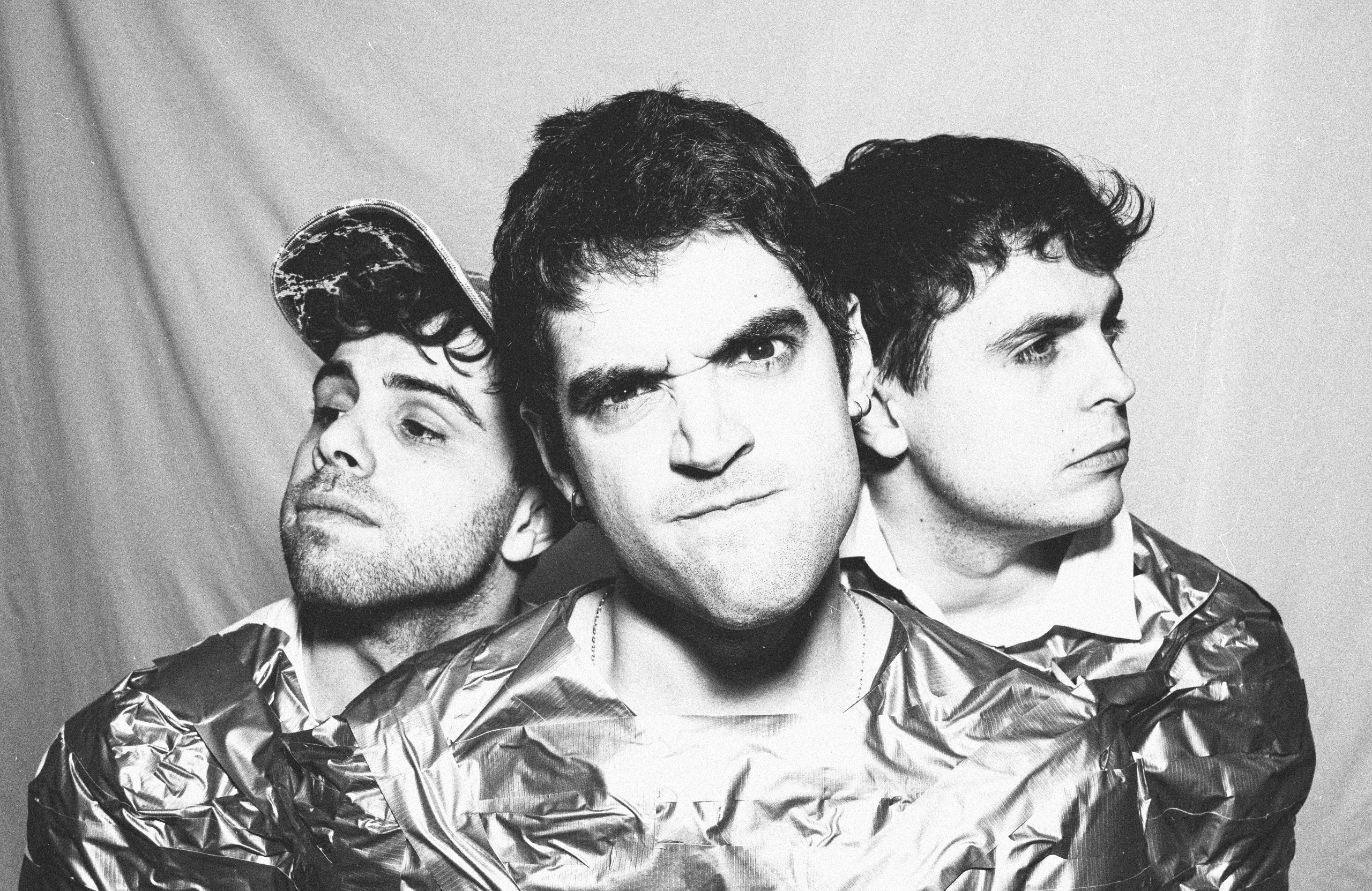 Hanz Ruiz dispara al corazón con ‘Cosquilleo’: así suena el indie rock nacional en 2026