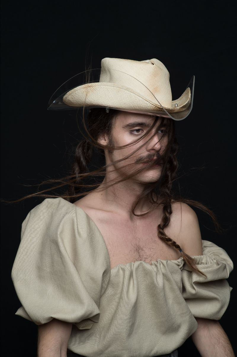 Pol Batlle cabalga de nuevo: «A Caballo Voy», un EP de transición que apunta al horizonte