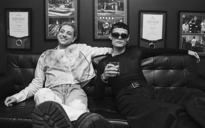 Ca7riel & Paco Amoroso llegan al Movistar Arena con su universo más libre