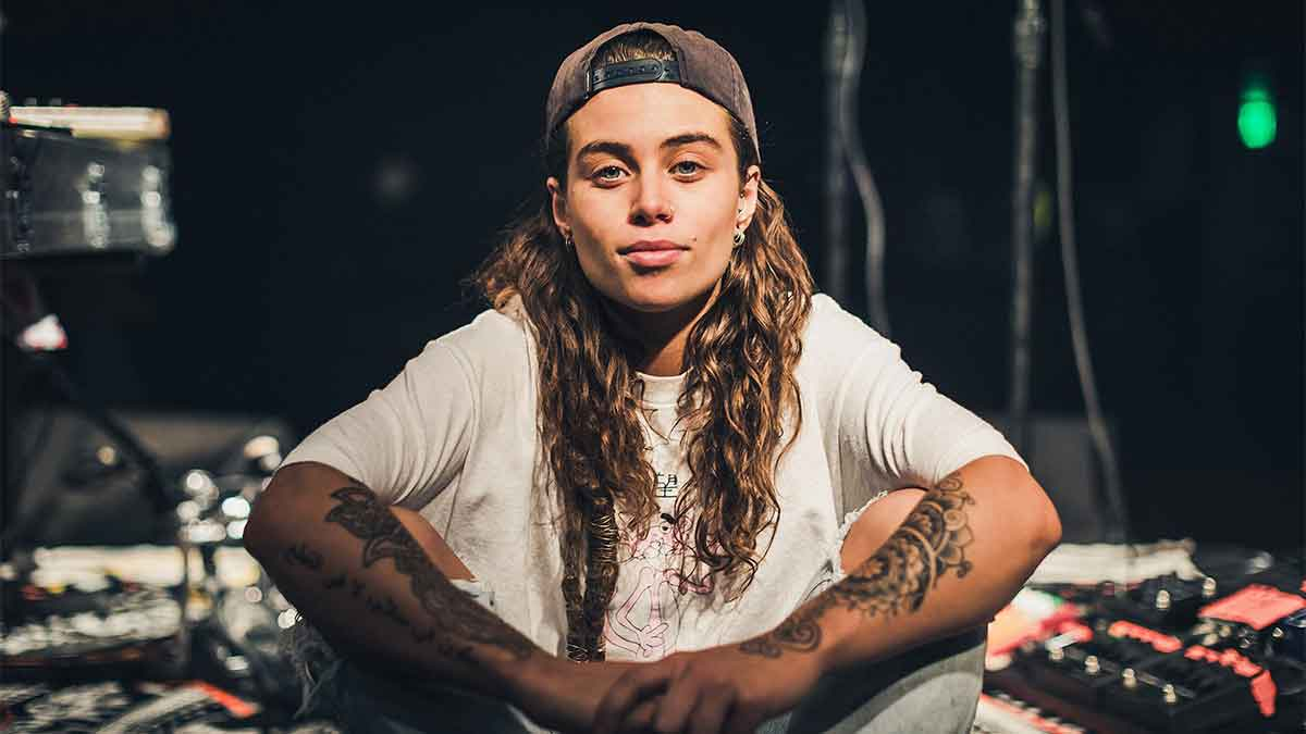 Tash Sultana transformará el Movistar Arena de Madrid en su dormitorio el 11 de marzo