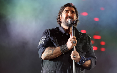 Antonio Orozco: La voz rota que desgarra el alma de la Real Maestranza de Sevilla.